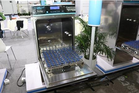 全自動洗瓶機在選用清洗籃架時應注意什么？